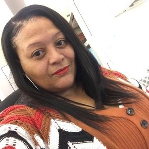 Meet your Posher, Sonia